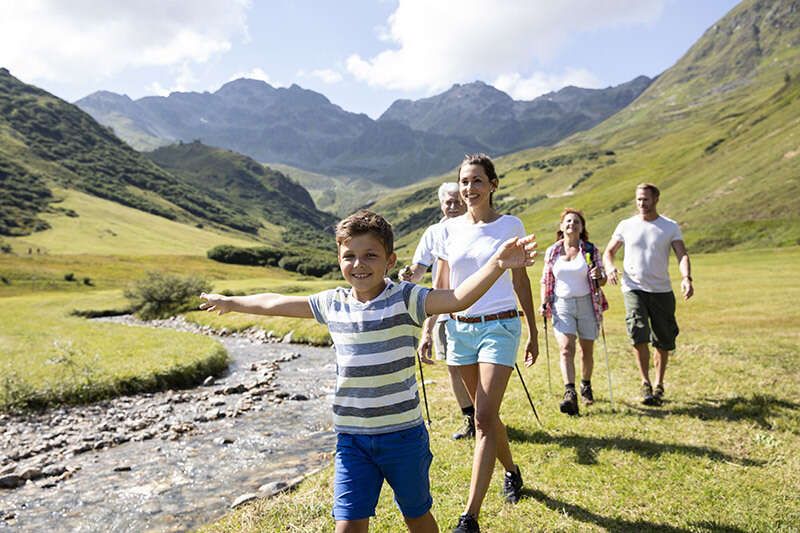 Wandern im Sommer mit der Familie in Serfaus Fiss Ladis